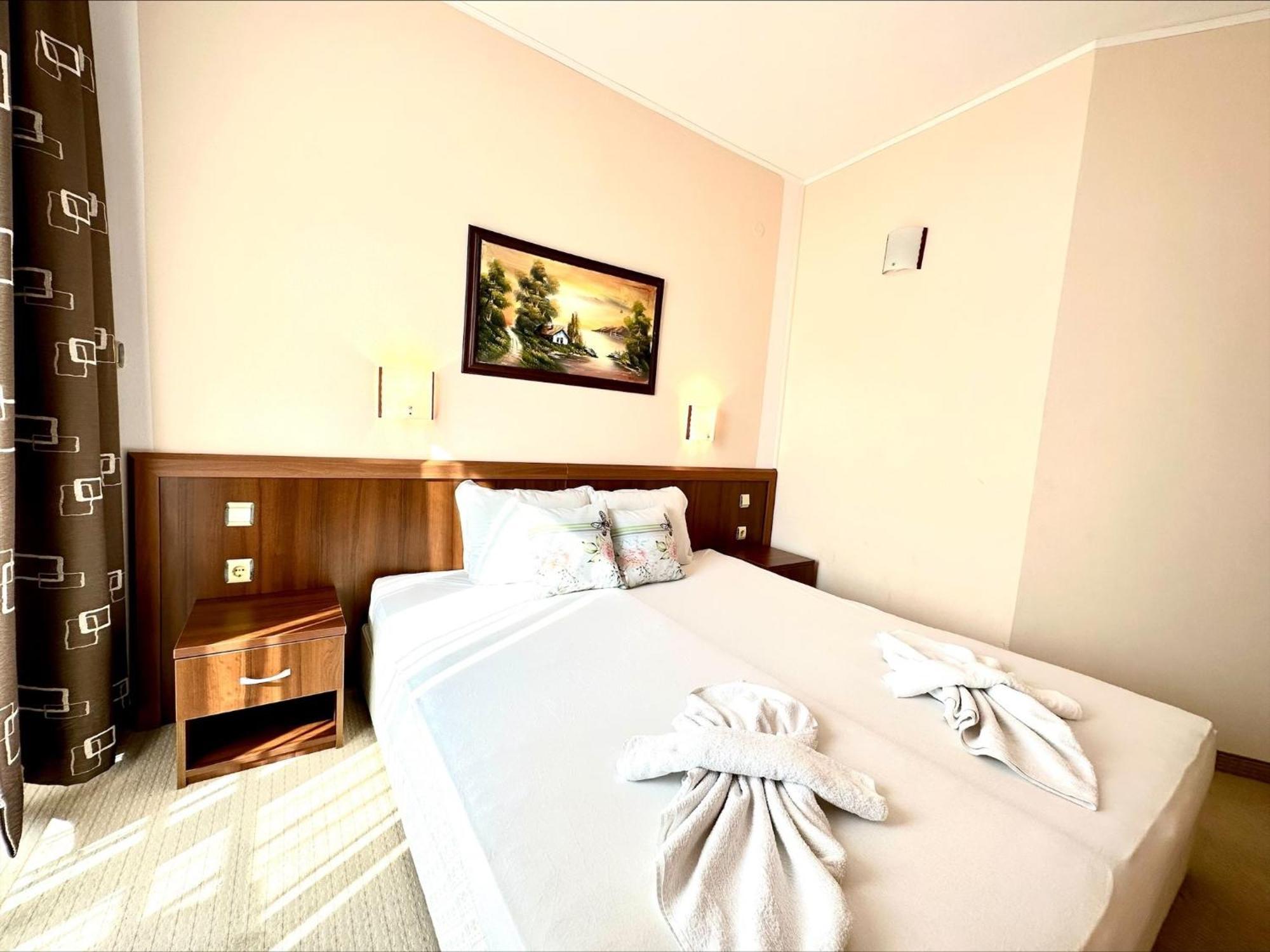Grenada - Menada Apartments Sunny Beach Room photo